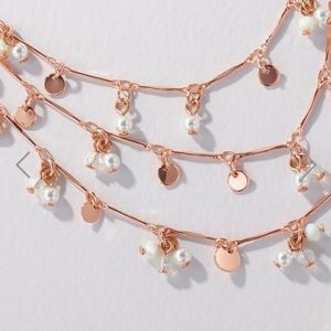 Rosy and pearly layered necklace